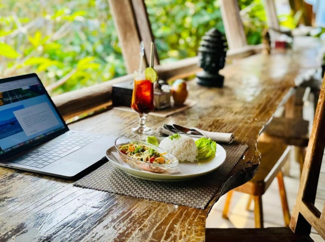 Tara Lodge Kep Bagian luar foto